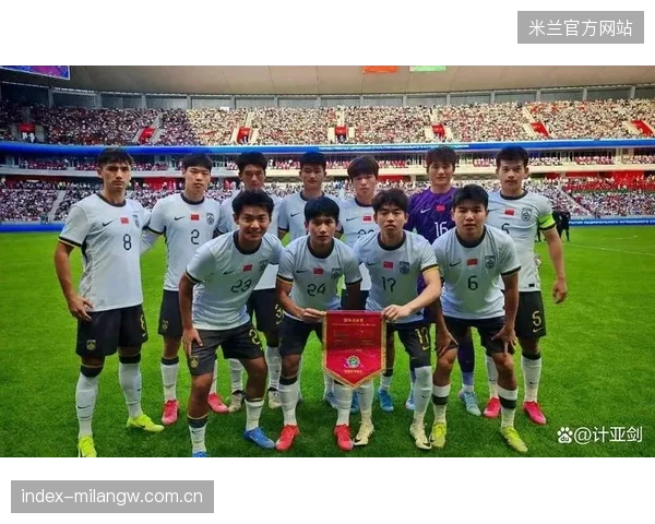 新锐小将冲线：魏祥鑫的速度与杨铭锐的控场